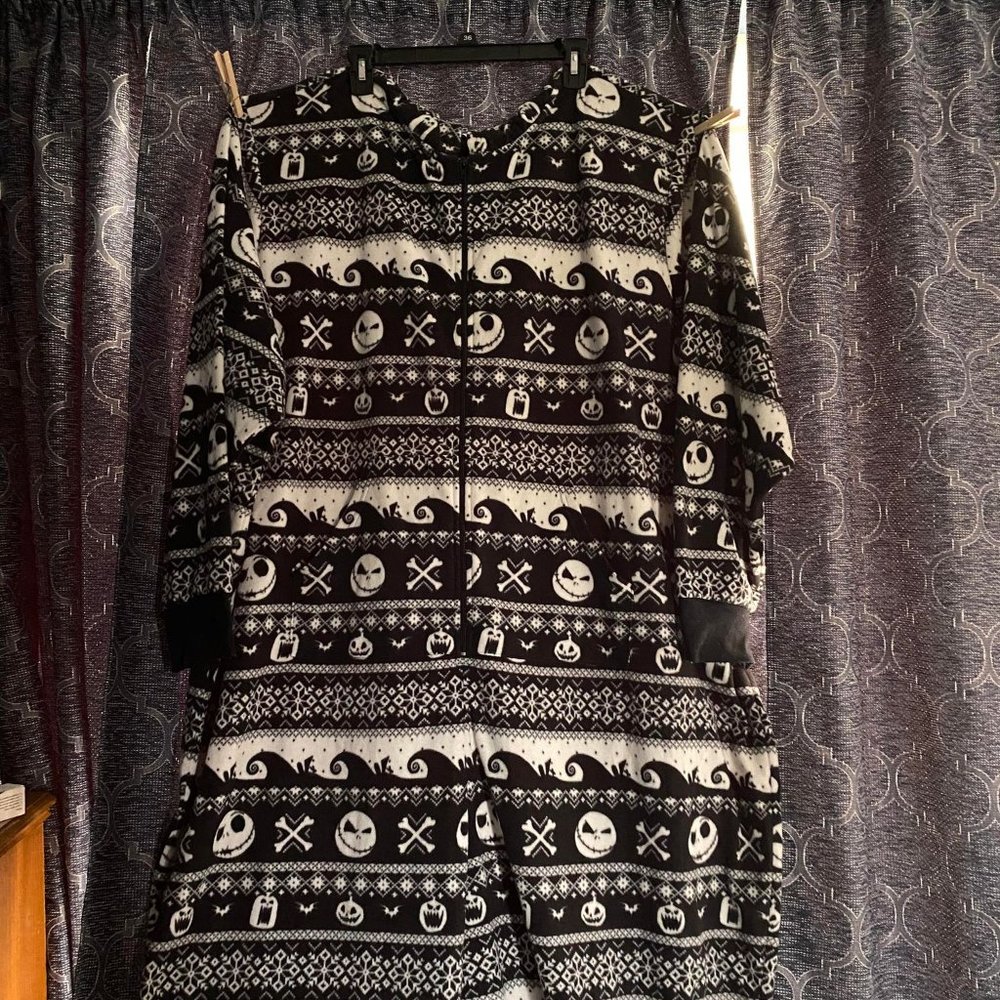 Nightmare Before Christmas Full Fleece Hooded Onesie; sz 5x